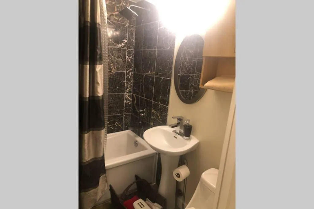 Modern Studio In Heart Of Osborne Village Winnipeg