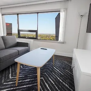 Modern Downtown Studio With A Great View Apartment